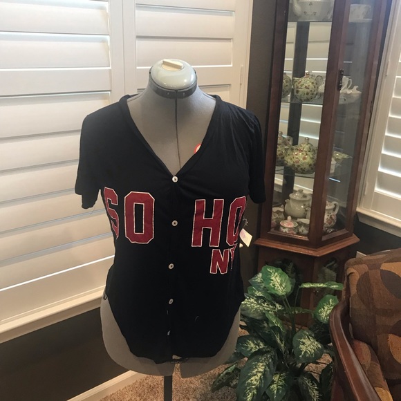 💰 So Ho short sleeved shirt - Picture 2 of 6